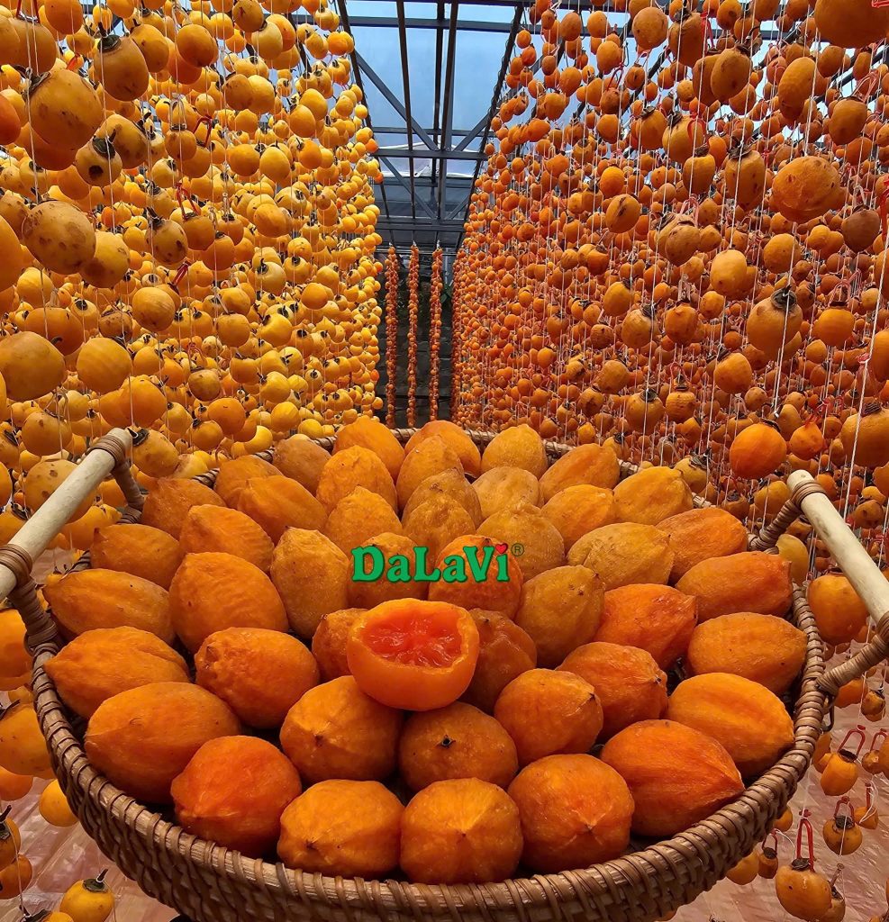 Hồng kem treo gió