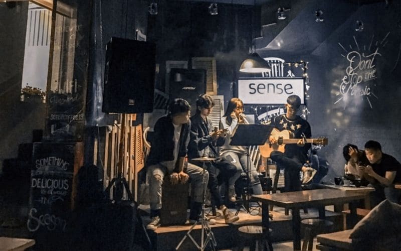 Nghe nhạc acoustic ở Đà Lạt - Show tháng 2 và tháng 3