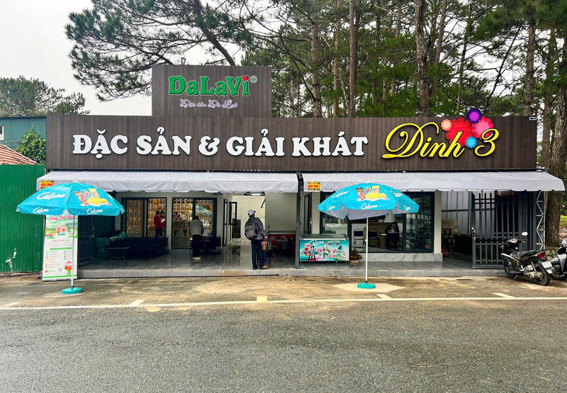 Đặc sản Đà Lạt DaLaVi, quà tặng đặc sắc giữa lòng Dinh III